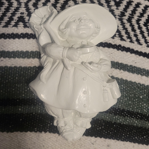 Carruth Heavy Wall Hanging Home Decor White Wall Art Accent Homemade Handcrafted